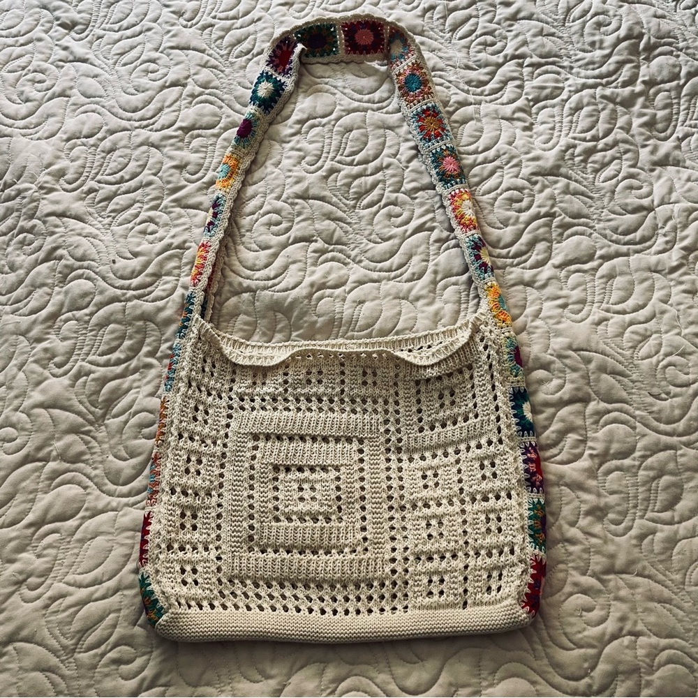 Handcrafted Cream Crochet Floral Shoulder Bag